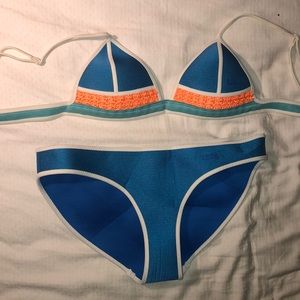 Triangl bikini top and bottom
